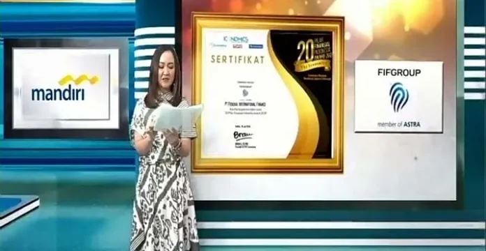 piar FIF Group Dapat Penghargaan 20 Pilar Finansial Indonesia Award 2020