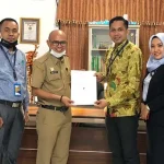 BPR Bahteramas Konawe Dukung Program Geser 1.000 Dikbud BPR Bahteramas Konawe Dukung Program Geser 1.000 Dikbud