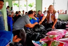 Salurkan Bantuan, Ruksamin Minta Tak Dikaitkan dengan Politik Salurkan Bantuan, Ruksamin Minta Tak Dikaitkan dengan Politik