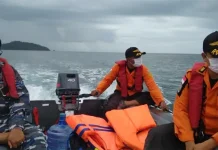 Nelayan Asal Bombana yang Hilang Ditemukan Selamat Nelayan Asal Bombana yang Hilang Ditemukan Selamat