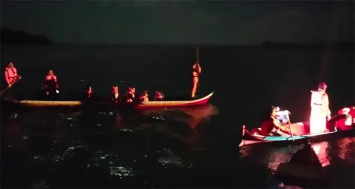 Tim SAR Selamatkan 21 Penumpang Longboat Tenggelam di Perairan Wakatobi