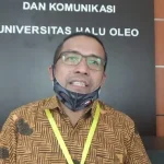 UHO Perketat Protokol Kesehatan Rapid Test Peserta UTBK Prof Muhammad Zamrun