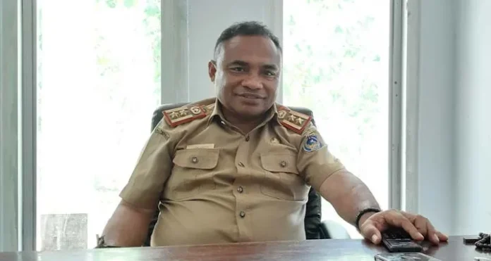 PSX_20200814_184134 Plt Kepala Dinas Pendidikan (Diknas) Mubar, Jamuddin