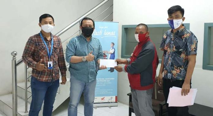 FIFGROUP Kendari Kembali Cairkan Asuransi Debiturnya yang Meninggal Dunia