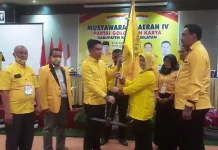 Aklamasi, Irham Kalenggo Kembali Pimpin Golkar Konsel Aklamasi, Irham Kalenggo Kembali Pimpin Golkar Konsel