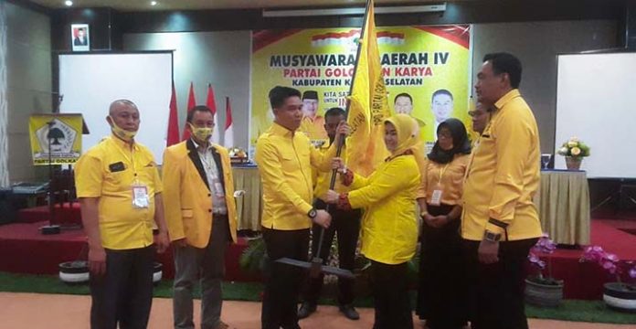 Aklamasi, Irham Kalenggo Kembali Pimpin Golkar Konsel