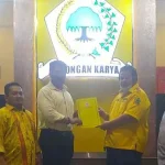 Rebut Rekomendasi Golkar, Oheo – Muttaqin Penuhi Syarat Pendaftaran Rebut Rekomendasi Golkar, Oheo - Muttaqin Penuhi Syarat Pendaftaran