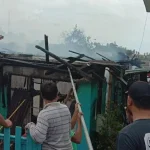 Rumah Rusman di Muna Terbakar, Kerugian Ratusan Juta Rumah Rusman di Muna Terbakar, Kerugian Ratusan Juta