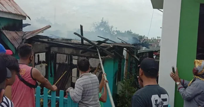 Rumah Rusman di Muna Terbakar, Kerugian Ratusan Juta