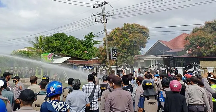 Eksekutor Lahan di Korumba Diserang Bom Molotov