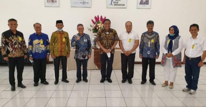 Nasdem Terbitkan Dokumen B1-KWK untuk Lima Calon Kepala Daerah di Sultra