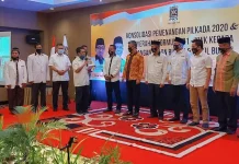 PKS Serahkan Formulir B.1-KWK Balon Kada Wilayah Sultra PKS Serahkan Formulir B.1-KWK Balon Kada Wilayah Sultra