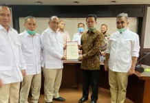 Prabowo Tunjuk Ponakan Pangdam IV Hasanuddin Pimpin Gerindra Sultra Prabowo Tunjuk Ponakan Pangdam IV Hasanuddin Pimpin Gerindra Sultra