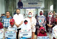 Tina Nur Alam Janji Perjuangkan Pembangunan SOR di Mubar Tina Nur Alam Janji Perjuangkan Pembangunan SOR di Mubar