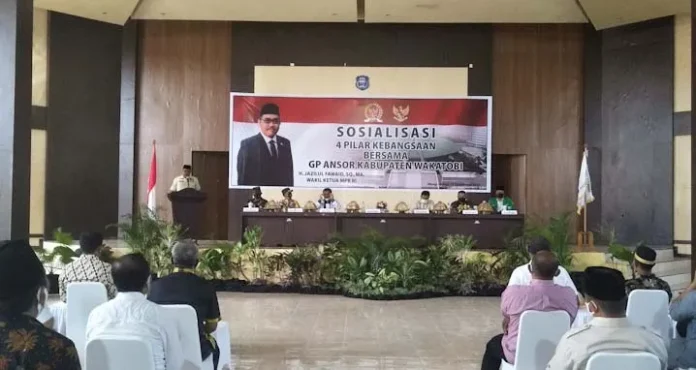 Sosialisasi 4 Pilar di Wakatobi, Wakil Ketua MPR Ingatkan Pentingnya Penguatan Ideologi