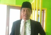 Ratusan Rumah Warga di Wakatobi Kebagian Program Sarhunta Kepala Dinas Perumahan Kabupaten Wakatobi, Aswiadi