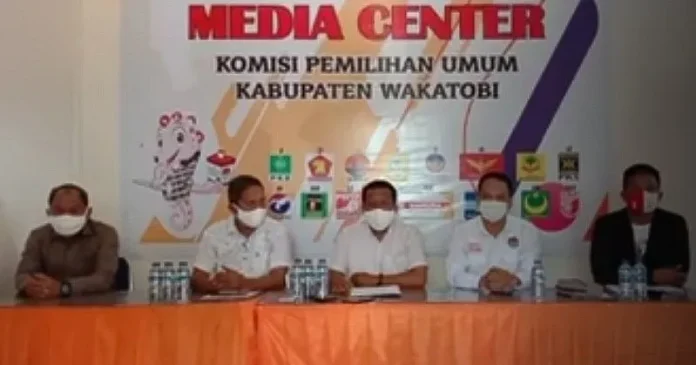 KPU Wakatobi Resmi Tetapkan Dua Paslon di Pilkada 2020