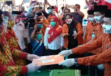 Daftar ke KPU, Rusman Emba Serukan Pilkada Damai Daftar ke KPU, Rusman Emba Serukan Pilkada Damai