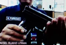 Ahli Balistik: Dua Selongsong Ditemukan di TKP Randi Diduga Milik Polisi Lain Ahli Balistik: Dua Selongsong Ditemukan di TKP Randi Diduga Milik Polisi Lain