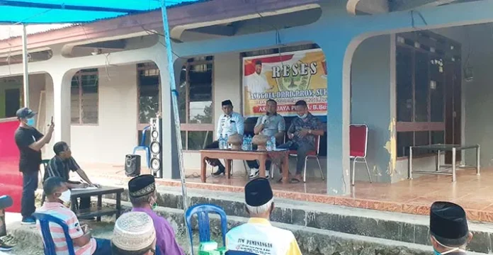 AJP Reses di Kelurahan Gunung Jati, Warga Keluhkan Lapangan Kerja