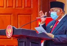 Gubernur Ali Mazi Tak Masuk Kriteria Penerima Vaksin Covid-19 gubernur sultra Ali Mazi