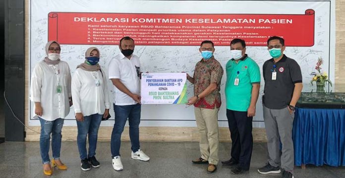 BP Jamsostek Sultra Bagikan APD dan Santunan di Hari Pelanggan Nasional