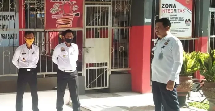 Menuju WBK, Kepala Rutan Kendari Minta Petugas Berikan Layanan Prima