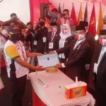 KPU Konsel Resmi Terima Berkas Dua Bakal Paslon KPU Konsel Resmi Terima Berkas Dua Bakal Paslon