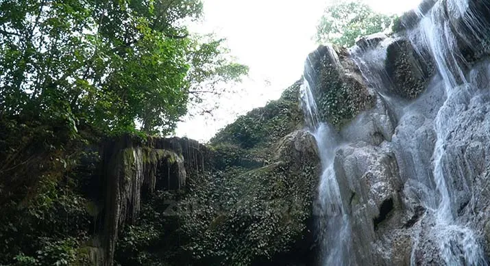 Air Terjun Bumbula Amajapo, Wisata Alam Kebangaan Buton Selatan