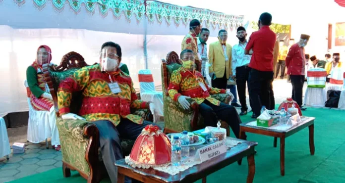 daftar calon muna Pasangan Rusman Emba-Bahrun Labuta Pendaftar Pertama Bacakada Muna