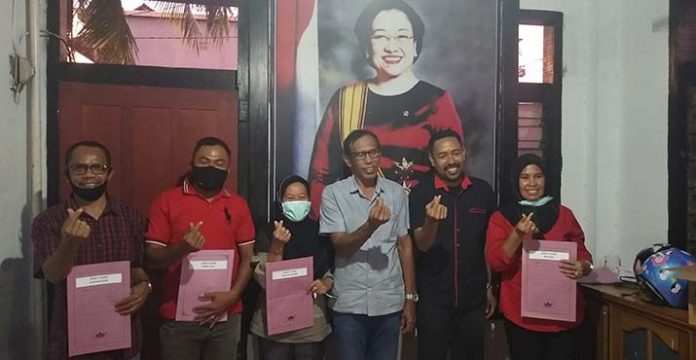 DPC Bekali Fraksi PDI-Perjuangan Surat Tugas Untuk Memenangkan HATI