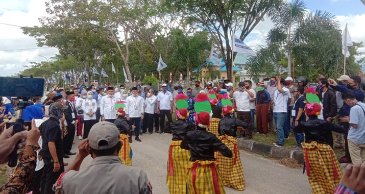 Tak Bawa Hasil Swab, Pasangan Endang-Wahyu Didaftarkan Legal Officernya