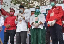 Diusung Tiga Partai, Haliana-Ilmiati Resmi Mendaftar di KPU Wakatobi Diusung Tiga Partai, Haliana-Ilmiati Resmi Mendaftar di KPU Wakatobi