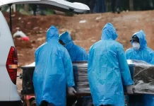 Tiga Warga Kolaka Terkonfirmasi Positif Covid-19 Meninggal Dunia Jenazah Dinyatakan Positif Covid-19 Usai Pemakaman, 200 Pelayat Wajib Tes Swab