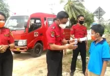 Manggala Agni Edukasi Anak di Konsel Soal Penggunaan Masker Manggala Agni Edukasi Anak di Konsel Soal Penggunaan Masker