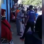 Beredar Video Pengusiran Pedagang di Pasar Wameo, Ini Penjelasan Satpol PP Beredar Video Pengusiran Pedagang di Pasar Wameo, Ini Penjelasan Satpol PP