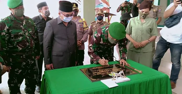 Danrem 143/HO Resmikan Makodim 1429/Butur