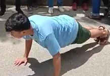 Razia Masker, 25 Pengendara Disanksi Push-up dan Hafal Pancasila Razia Masker, 25 Pengendara Disanksi Push-up dan Hafal Pancasila