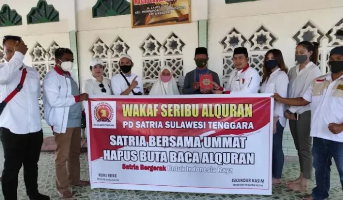 Program Wakaf Seribu Quran, PD Satria Bagikan Mushaf dan Iqra