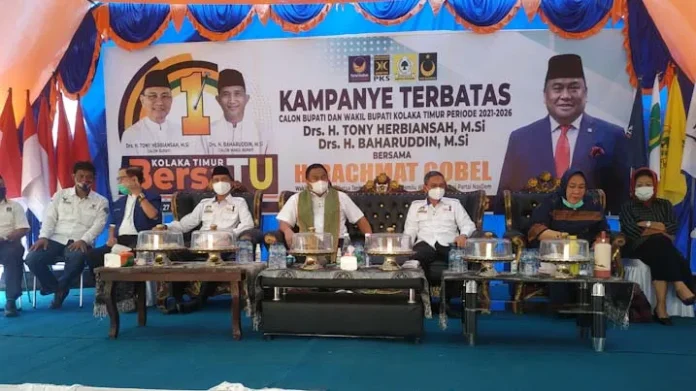 Hadiri Kampanye Bersatu, Rachmad Gobel Sebut Tony Sukses Bangun Koltim