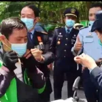 Kemenkumham Sultra Turun ke Jalan Bagikan Masker dan Vitamin Kemenkumham Sultra Turun ke Jalan Bagikan Masker dan Vitamin