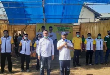 Kukuhkan Relawan, Surunuddin Janji Kembalikan Tinanggea Sebagai Pusat Ekonomi Konsel Kukuhkan Relawan, Surunuddin Janji Kembalikan Tinanggea Sebagai Pusat Ekonomi Konsel