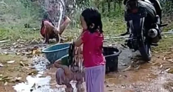 airbersihh Setelah 30 Tahun, Kini Warga Kontunaga Nikmati Air Bersih