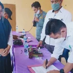 BKSDA Sultra Tandatangani Kesepakatan Konservasi di Kolono Timur BKSDA Sultra Tandatangani Kesepakatan Konservasi di Kolono Timur