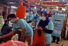 BUMN Sebar 5.000 Masker Kain di Sultra BUMN Sebar 5.000 Masker Kain di Sultra