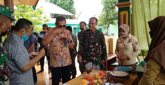 Dandim 1412 Kolaka Tantang Generasi Muda Buat Makanan Olahan dari Cokelat