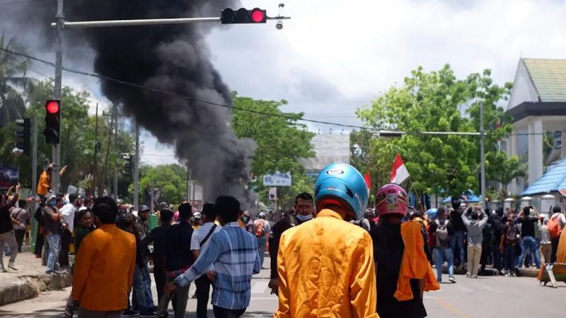 Foto: Demo Menolak UU Omnibus Law di Kendari