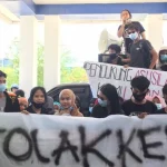 Didemo, Kepala SMAN 9 Kendari Polisikan Seorang Siswinya Tuntut Pencopotan Kepsek, Siswa SMAN9 Kendari Ancam Mogok Belajar
