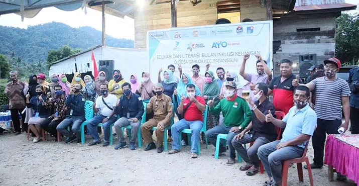 BPR Bahteramas Konawe Edukasi Warga Pandangguni di Bulan Inklusi Keuangan