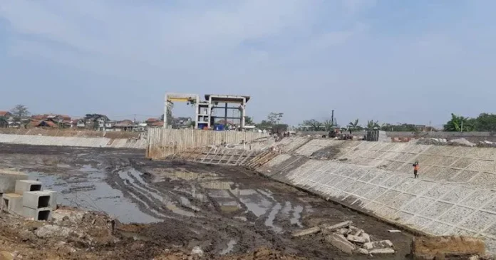 Pembangunan Kolam Retensi Sungai Wanggu Ditarget Rampung Desember 2020